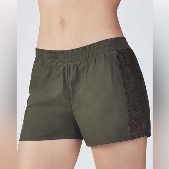 ✨FABLETICS XS black laced trim Army Green athletic shorts back pocket velcro - Picture 2 of 13